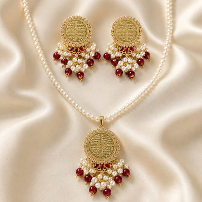 Noor-e-Chaar Qul Pearl Locket Set on ivory silk