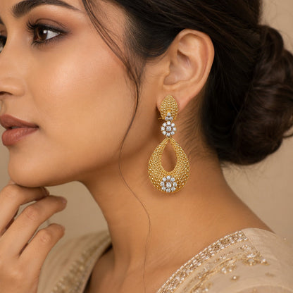 Zariya Gold Earrings
