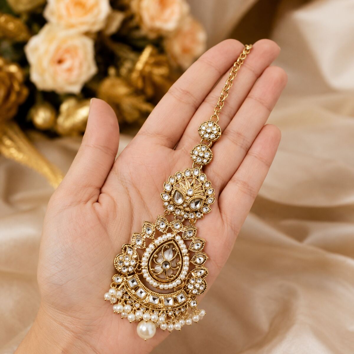 Noor-e-Mahal Teardrop Kundan Teeka - Pearl 3