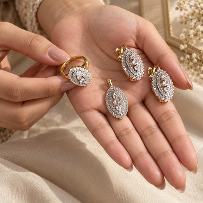 Noor-e-Mah Pave Locket Set